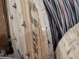 Снижение цены Предлагаем провод СИП 2 3х70+1х70, 528 метров цена 205 р/м с НДС Снижение цены Предлагаем провод СИП 2 3х70+1х70, 528 метров цена 205 р/м с НДС