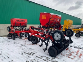 Продам каток прикатывающий СЗР 00.260/370 усиленный. Продам каток прикатывающий СЗР 00.260/370 усиленный.